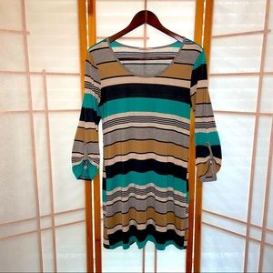 Le Lis 3/4 Sleeve Dress